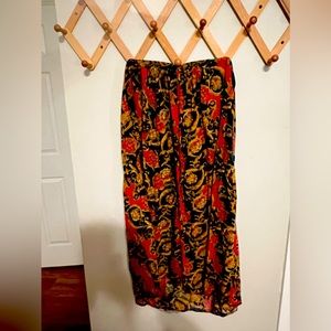 Patterned Mid length Skirt